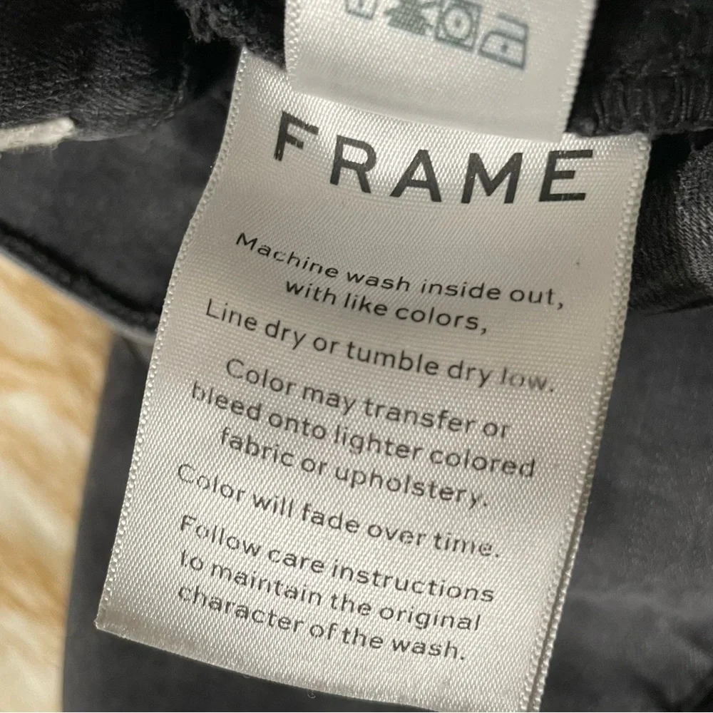 Frame Le Skinny de-Jeanne double triangle raw hem crop - Picture 11 of 11
